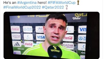 Dia berhasil menjaga gawang Argentina. Foto: Twitter