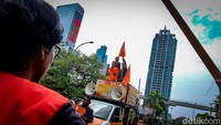 Kemnaker juga diminta untuk memerintahkan Dinas Ketenagakerjaan di daerah agar proaktif dalam memberikan perlindungan terhadap Awak Kapal Perikanan (AKP).