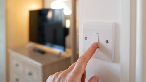 Ilustrasi hemat listrik