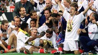 Prancis menjadi juara Piala Dunia 1998. Selain piala, Prancis mendapat uang hadiah sebesar US$ 6 juta (Rp 93,6 miliar). Achim Scheidemann/picture alliance via Getty Images