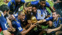 Prancis menjadi juara Piala Dunia 2018. Selain piala, Prancis juga mendapatkan uang hadiah sebesar US$ 38 juta (Rp 592,8 miliar). Thiago Bernardes/Pacific Press/LightRocket via Getty Images