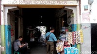 Kampung Braga RW 08 Kelurahan Braga, Kecamatan Sumur Bandung, adalah bagian dari wajah pemukiman yang dipaksa untuk bertransformasi sebagai kampung wisata kreatif (Foto: Sudirman Wamad/detikJabar)