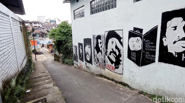 Kampung Braga Bandung.