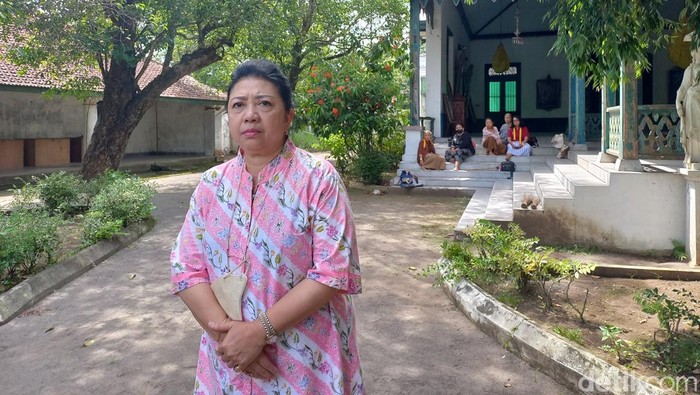 Ketua Lembaga Dewan Adat (LDA) Keraton Solo GKR Koes Moertiyah, Senin (19/12/2022).