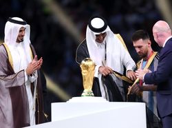 Perkenalkan, Syekh Lionel Messi