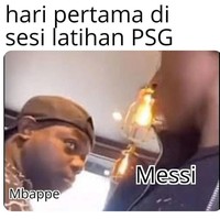Hari pertama bertemu saat sesi latihan saling bertatap-tatapan. Hati-hati kalau kelamaan bertatap-tatapan nanti jadi jatuh cinta. Foto: instagram.com/memecomic.id
