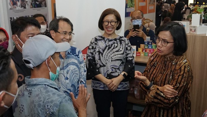 Menkeu Sri Mulyani Resmikan Lembaga Pengembangan Bisnis Menkeu Sri Mulyani Resmikan Lembaga Pengembangan Bisnis