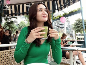 4 Pola Makan Michelle Ziudith, Pemeran Laura di Series Kupu-kupu Malam