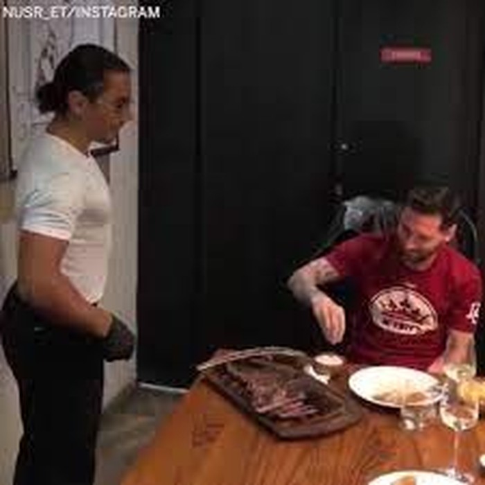Pemain bola di restoran Salt Bae Pemain bola di restoran Salt Bae