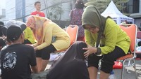 Para anak tersebut juga melakukan sungkem meminta maaf kepada orang tua atas segala kesalahan mereka selama ini.