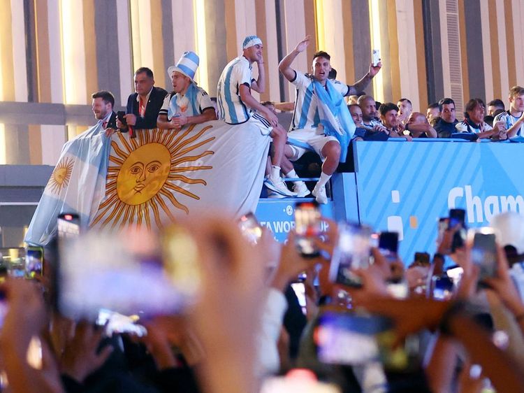 Potret Parade Kemenangan Argentina di Qatar
