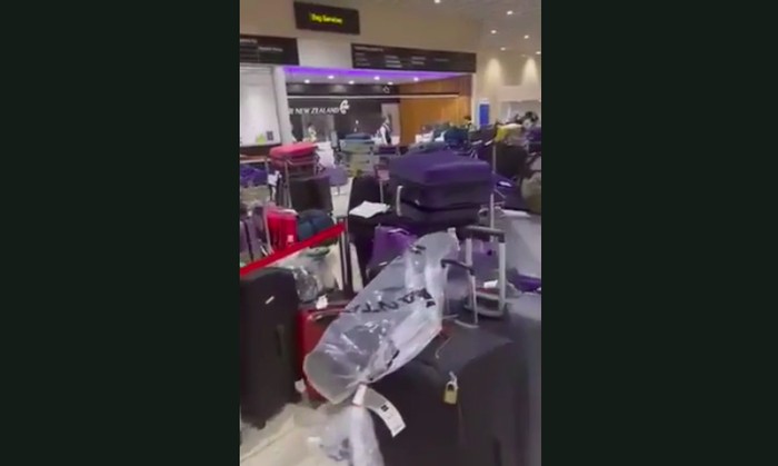 Ratusan koper hilang di Bandara Auckland sudah berdebu