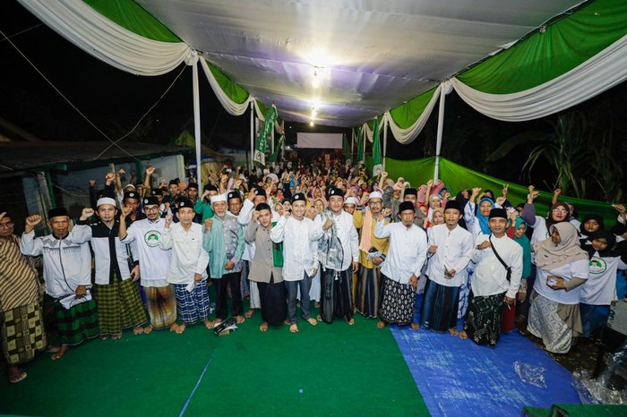 Relawan Santri Dukung Ganjar (SDG) Provinsi Lampung  mendukung Ganjar Pranowo maju dalam Pemilihan Presiden (Pilpres) di 2024 mendatang.