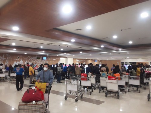 Suasana Bandara El Tari jelang Nataru, Senin (19/12/2022). Foto: Yufen Ernesto
