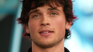 Tom Welling juga sempat memerankan Clark Kent sebelum jadi Superman di serial Smallville (2001-2011). (Foto: Getty Images/Scott Gries)