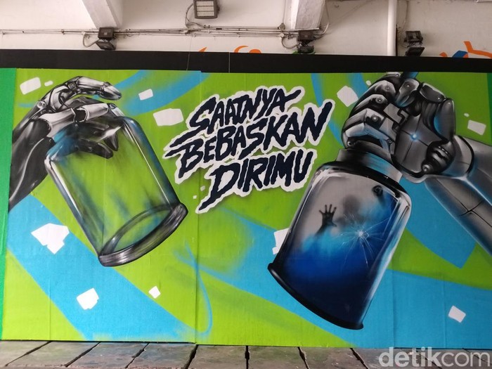 6 Mural Karya Seniman Indonesia di Terowongan Kendal
