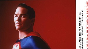 Dean Cain sempat mainin karakter Superman di serial Lois & Clark: The New Adventures of Superman (1993–1997). (Foto: Getty Images/Getty Images)