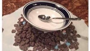 Acak-acakan, 10 Cara Potong Kue dan Makanan Ini Bikin Jengkel yang Lihat