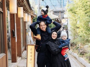 Anak Larang Roger Danuarta Skydiving, Bikin Was-Was soal Pertanda Buruk