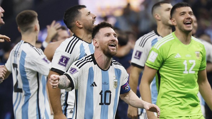 LUSAIL CITY, QATAR - DECEMBER 18: Lionel Messi of Argentina celebrating after the FIFA World Cup Qatar 2022 Final match between Argentina and France at Lusail Stadium on December 18, 2022 in Lusail City, Qatar. (Photo by Richard Sellers/Getty Images)
