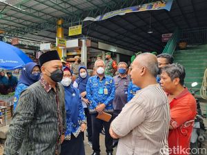 Bupati Gus Yani Sorot Buruknya Kebersihan Pasar Baru Gresik