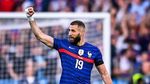 Karim Benzema Putuskan Pensiun Dini, Ini Momen Serunya Saat Kulineran