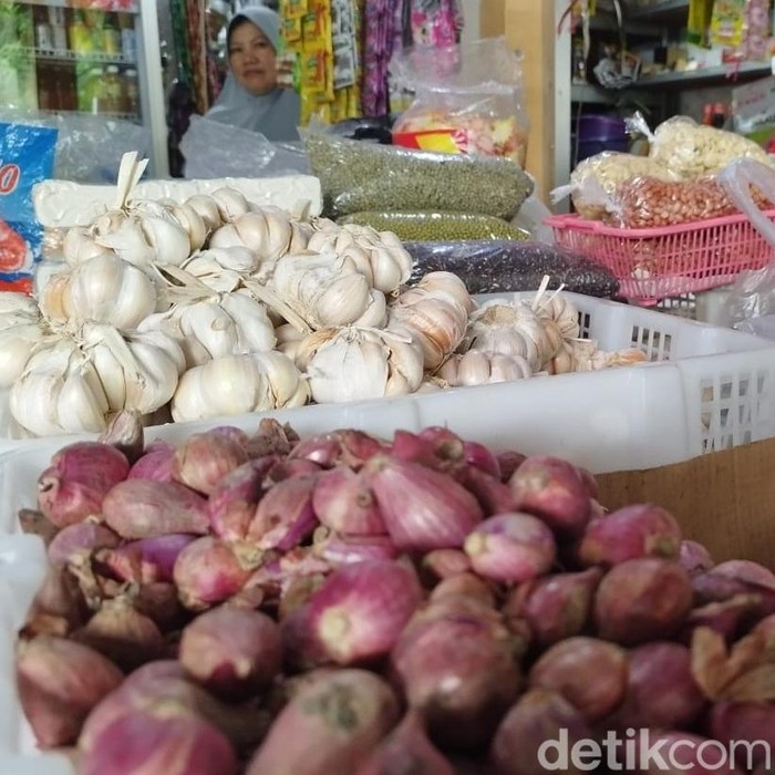 harga bawang merah dan bawang putih di gresik
