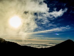 21 Juni 2025 Besok Ada Fenomena Langka Solstis, Apa Itu? Simak di Sini