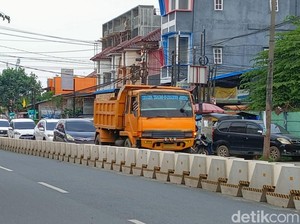 Walkot Bobby Vs Warga Johor soal Median Jalan, Anda Dukung Siapa?