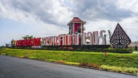 Bendungan ini termasuk 61 bendungan yang ditargetkan selesai hingga 2024 mendatang.
