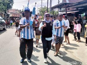 Argentina Juara, Pria Parubaya di Polman Tunaikan Nazar Jalan Kaki 6 Km