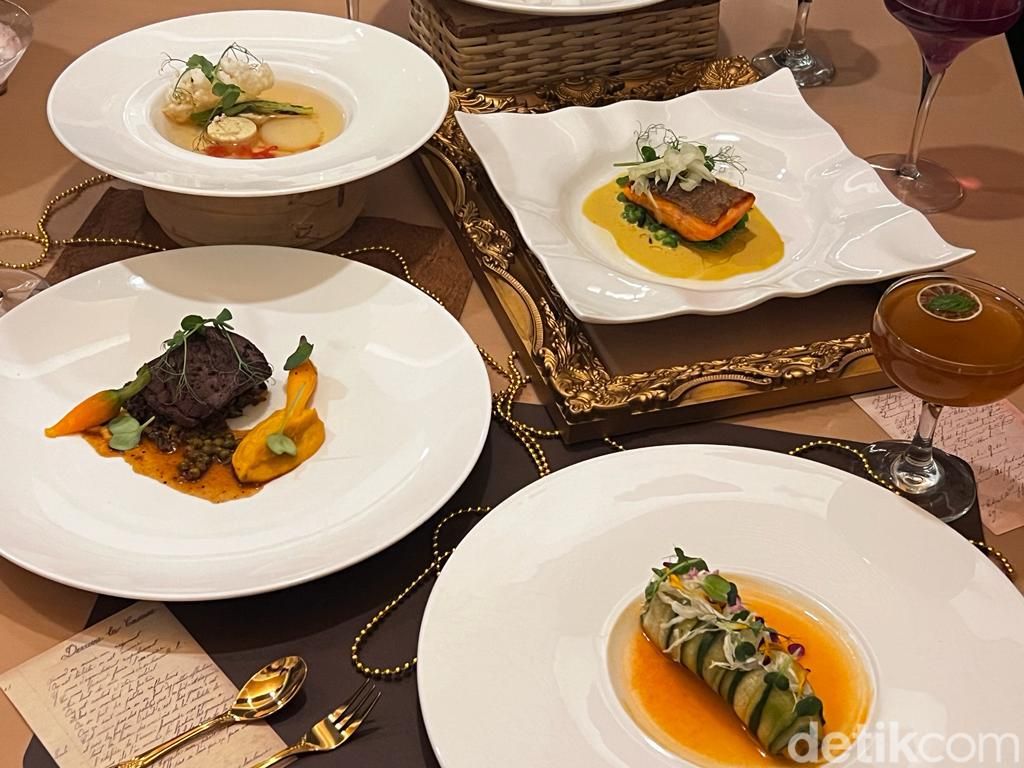 Santap Natal dan Akhir Tahun dengan Menu Kalkun Panggang hingga Beef Wellington di Sini