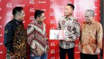 Wakaf Ambulans untuk Masyarakat Tulang Bawang Lampung
