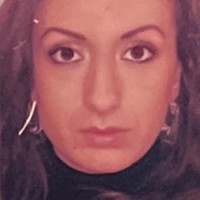 Anastasia mengubah penampilan yang membuat teman-temannya lamanya tak mengenali wajahnya.  Foto: Instagram/@justqueen8888