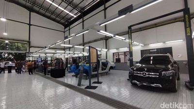 Melihat Bengkel Cat Mercedes-Benz Berstandar Jerman di Cilandak