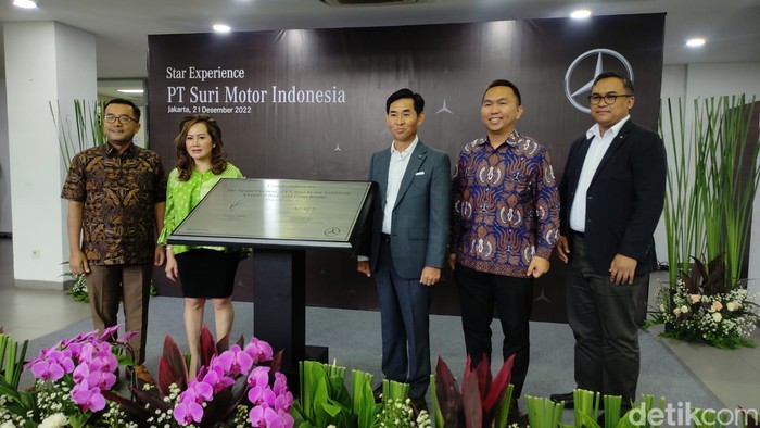 Bengkel Cat Resmi Mercedes-Benz di Cilandak.