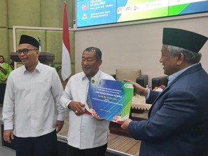 BWI Berikan Beasiswa Hasil Wakaf Uang ASN Kemenag, Nilainya Capai Rp 200 Juta