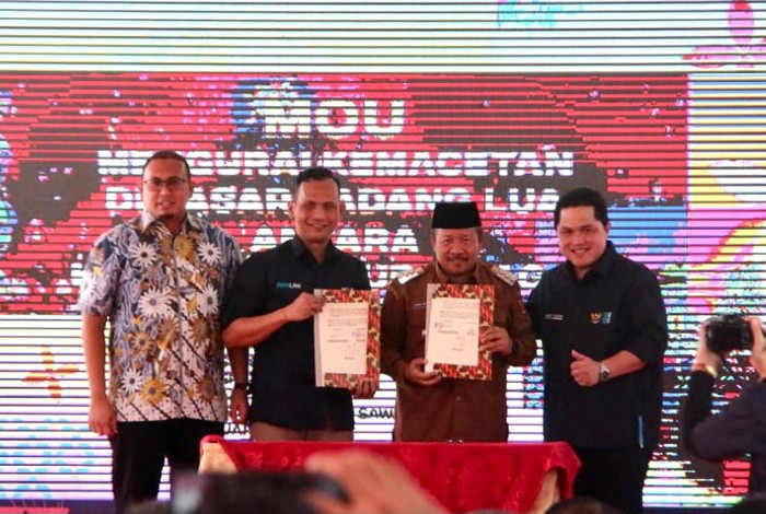 Dibantu Andre Rosiade, Pemkab Agam-KAI Teken MoU Atasi Macet Padang Luar