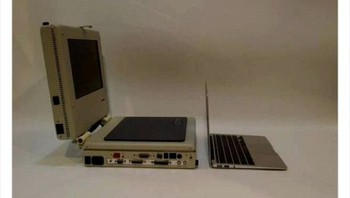 Perbedaan laptop Apple selisih 25 tahun. Foto: Twitter/HistoricalStuff