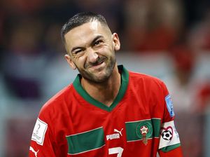 Misteri Hakim Ziyech Batal ke Al Nassr