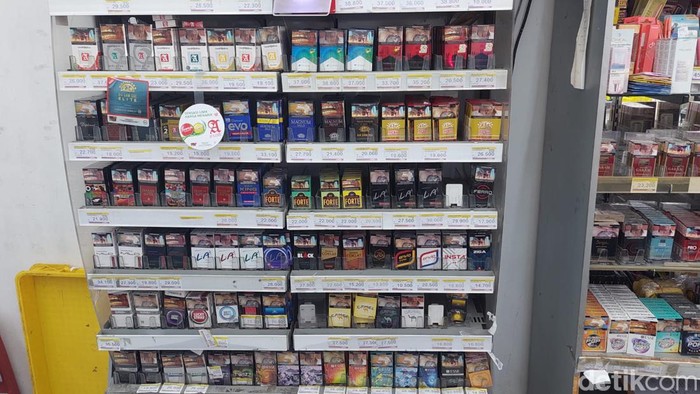 Harga rokok mulai naik