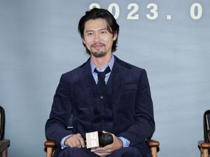 Bikin Pangling! Hyun Bin Tampil Brewokan dan Gondrong