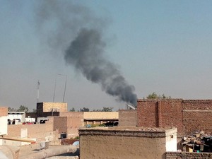 Bom Bunuh Diri Guncang Pangkalan Militer Pakistan, 23 Orang Tewas