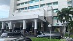 Penampakan KPK Usai Geledah Ruang Kerja Gubernur dan Wagub Jatim