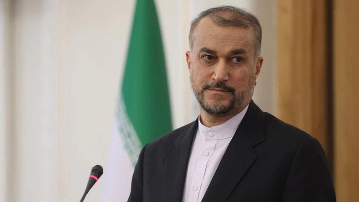 Bertemu di Yordania, Menlu Iran-Arab Saudi Lakukan Pembicaraan Hangat Bertemu di Yordania, Menlu Iran-Arab Saudi Lakukan Pembicaraan Hangat