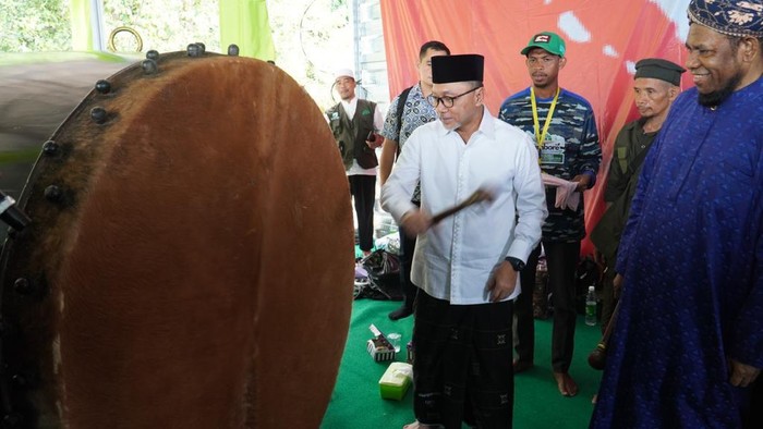 Mendag Zulkifli Hasan menghadiri Jambore Dai Internasional di Distrik Teluk Patipi, Papua. Jambore itu diselenggarakan oleh Ustadz Fadlan Garamatan