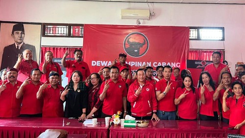 Ranting-DPC PDIP Karangasem kompak mendukung Wayan Koster dua periode pada Pilgub Bali 2024.