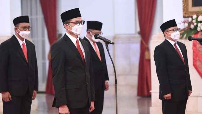Pelantikan Pengurus BPKH oleh Jokowi