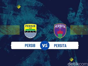 Sundulan Jupe Bawa Persib Unggul 1-0 di Babak Pertama
