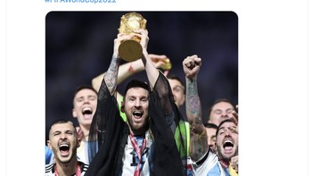 Karena FIFA mempermasalahkan pemain mengenakan label pelangi, mengapa Messi dipakaikan ini dan photobomb momen terbesar dalam karirnya. Hari ini hanya untuk Argentina, kritik akun ini. Foto: Twitter